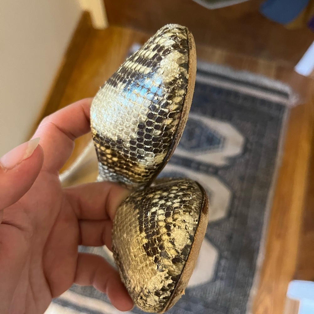 Snake skin Jimmy Choo flats - Picture 4 of 5